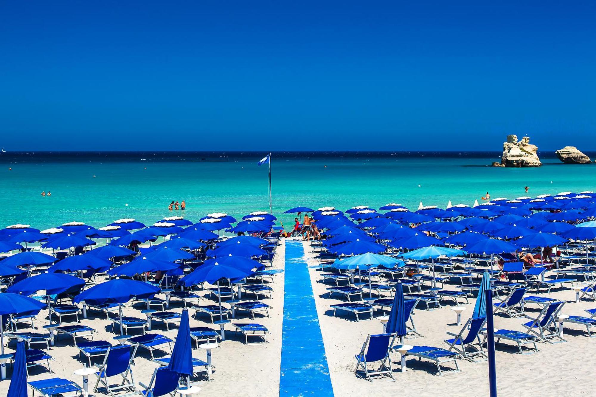 Araba Fenice Village Torre dell'Orso Esterno foto
